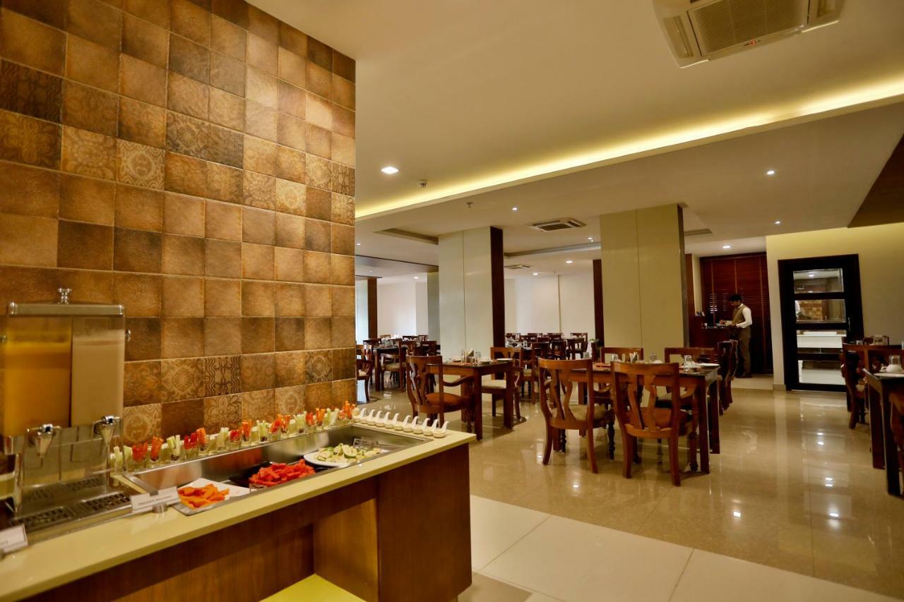 Sterling Thekkady Hotel Luaran gambar