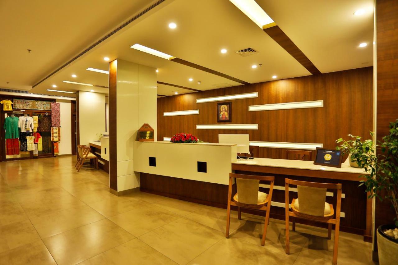 Sterling Thekkady Hotel Luaran gambar