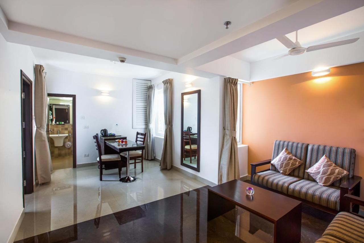 Sterling Thekkady Hotel Luaran gambar